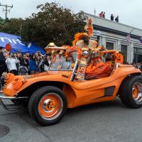 Tricked out pumpkin dune buggy